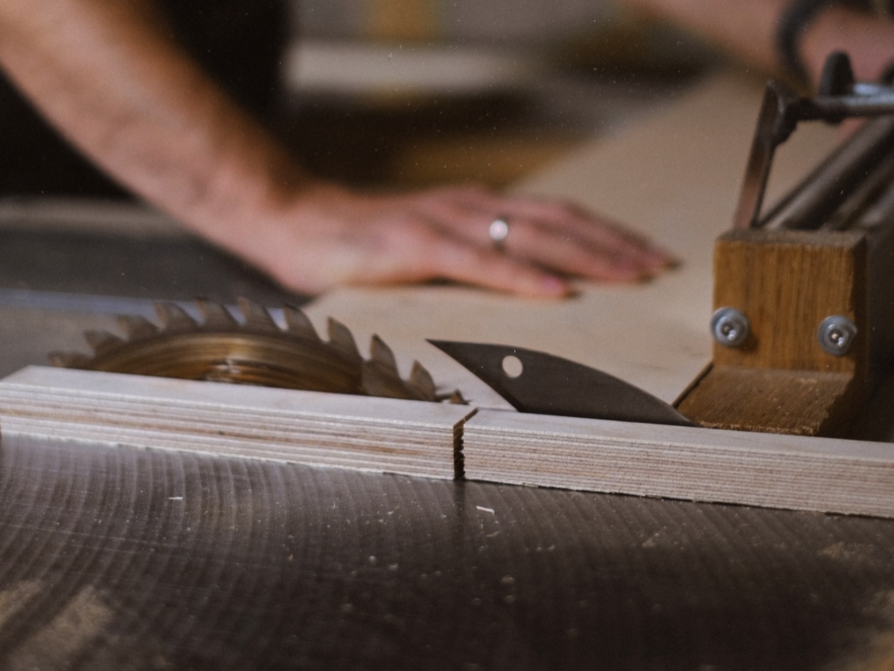 Taglio legno
